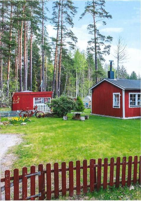 Eden Villa Örebro Exterior foto